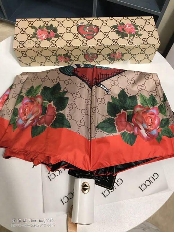 GUCCI古馳傘 年度最新火爆單品 G家自動傘 古奇小蛇圖案 防曬隔熱 防紫外線  zm1068